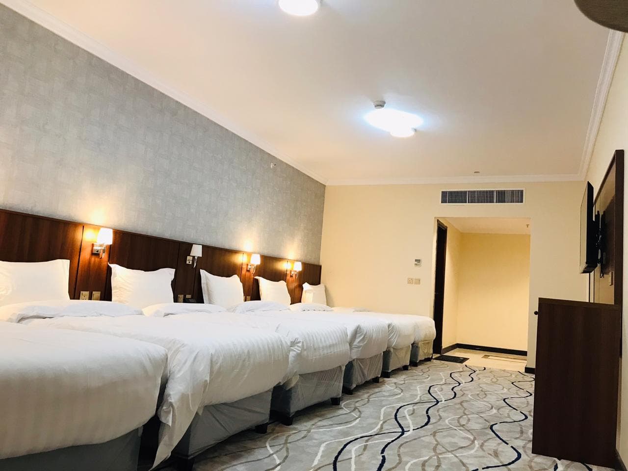 Hajj Umrah Tour Hotel